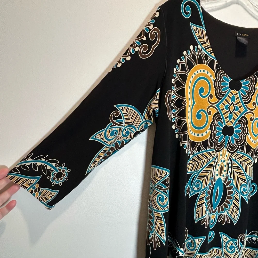 Eva Varro Black Layered Asymmetrical Tunic with Multicolored Graphic - Size XL - Picture 5 of 9